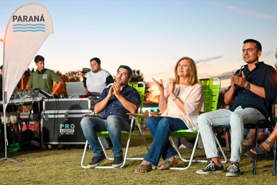 Participaron m&aacute;s de 50 artistas. (MP)