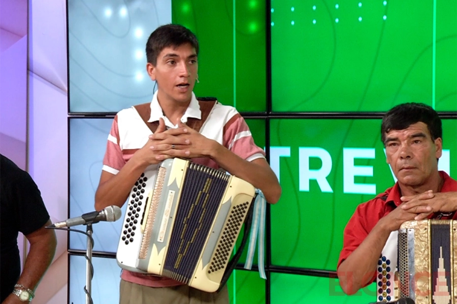 Emanuel Vel&aacute;zquez. (foto: Elonce)