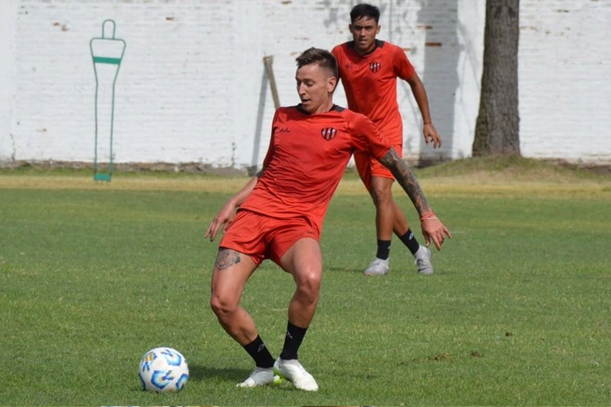 Moreno entrenó a la par del grupo. Moreno entrenó a la par del grupo.