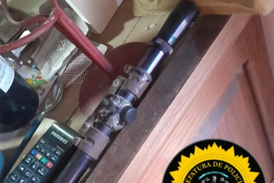 La mira telesc&oacute;pica incautada