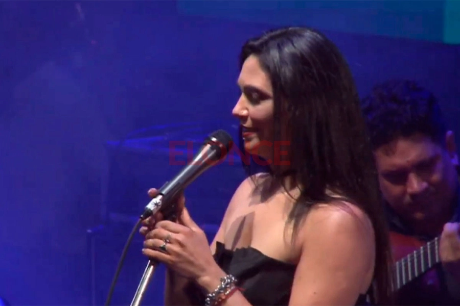 Mar&iacute;a Cuevas.