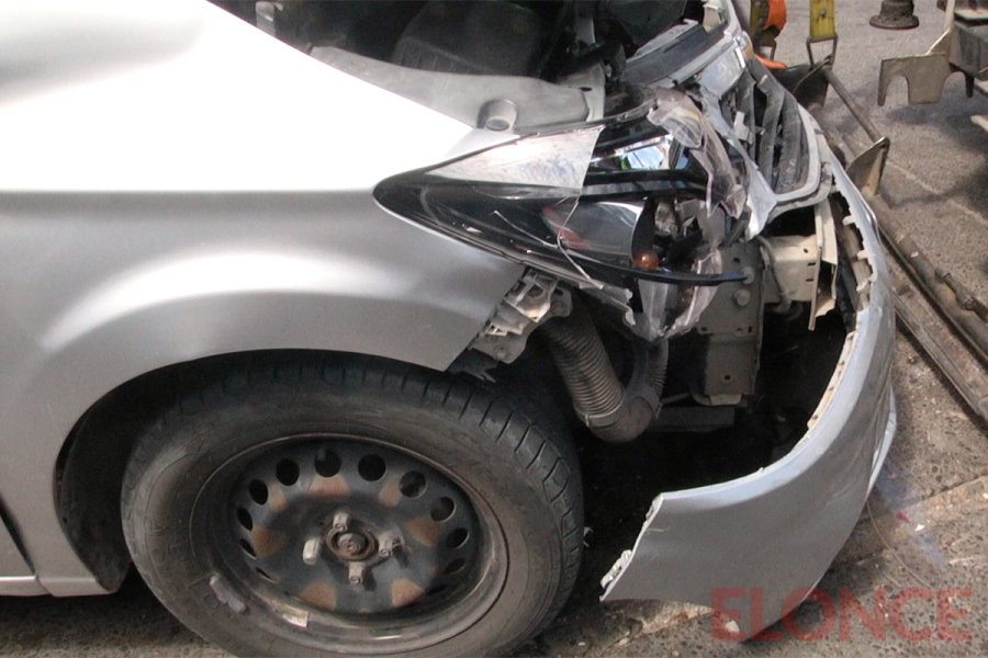 El Onix severamente da&ntilde;ado. Elonce