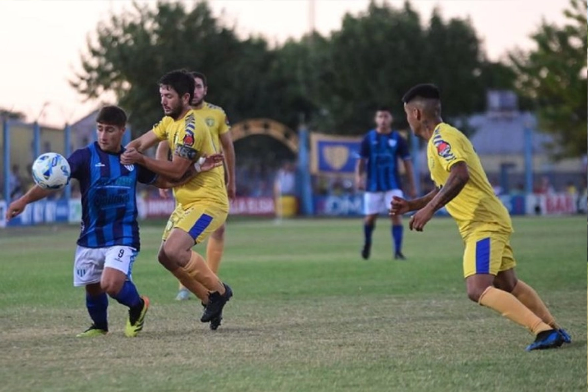 Juventud, a un paso de la final.