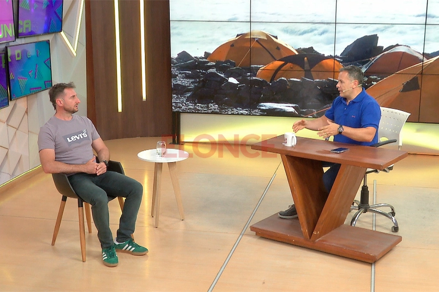 Marcelo Facello en los estudios de Elonce