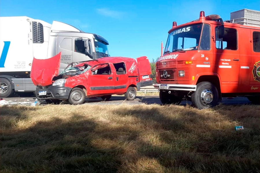 (Imagen: Bomberos de Ceibas)