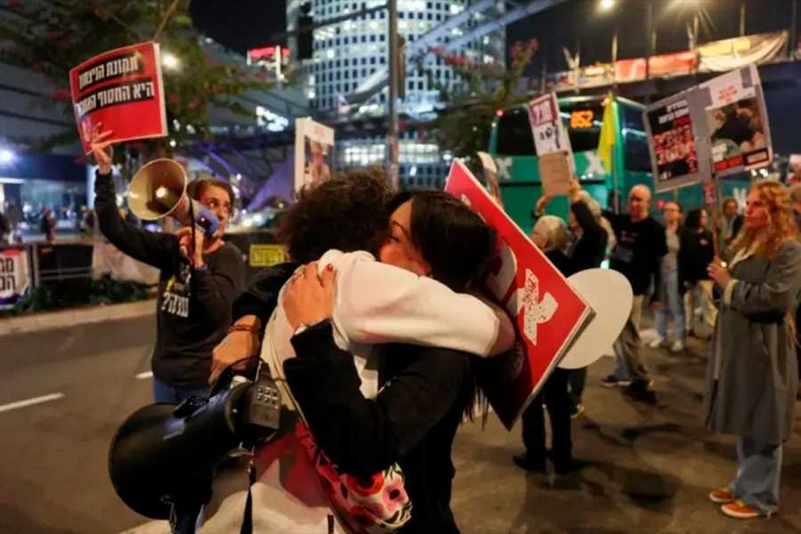 Celebraciones en Tel Aviv por el acuerdo de cese al fuego en Gaza. (Foto: Reuters)