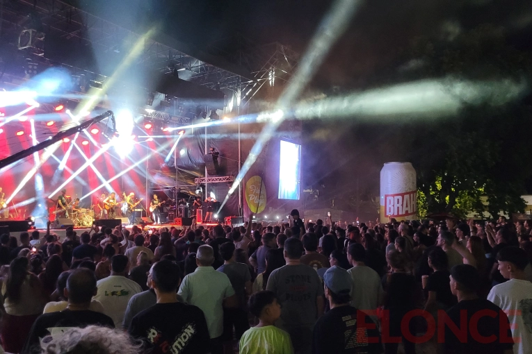 Comenzó la Fiesta Nacional de la Playa y Elonce transmite en vivo desde Concepción del Uruguay