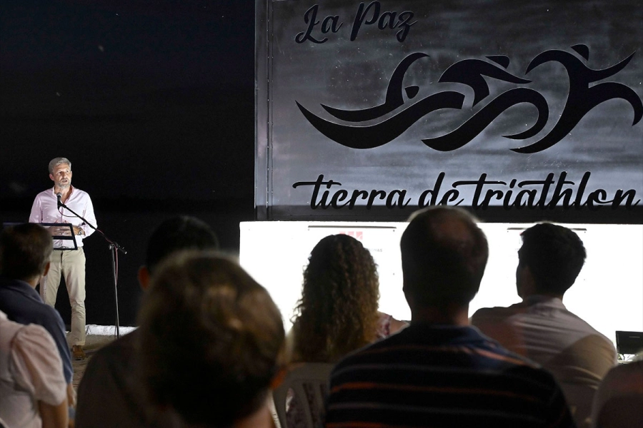 El acto en el puerto de La Paz. (GPER)