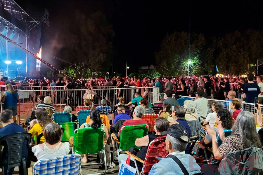 Fiesta de la Playa del R&iacute;o - Elonce