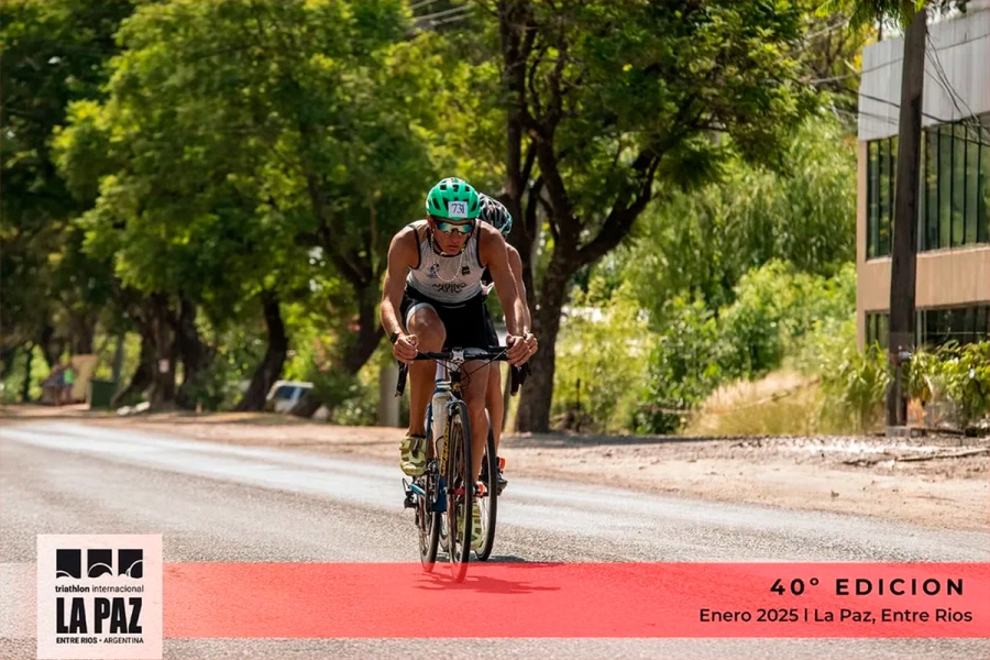 (Triatl&oacute;n de La Paz)
