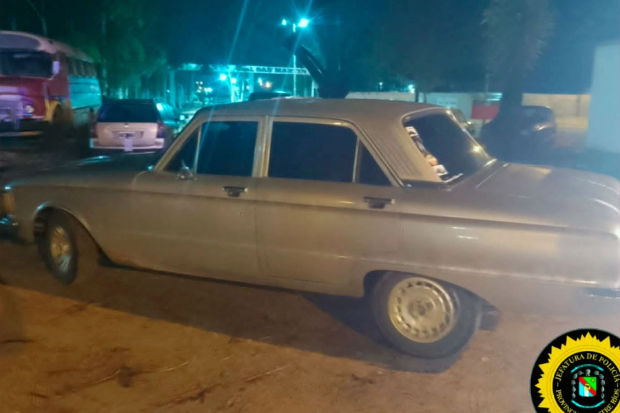 El Falcon retenido. (PER)