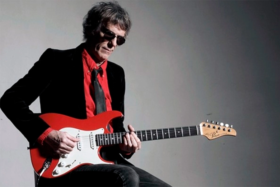 Luis Alberto Spinetta. Archivo