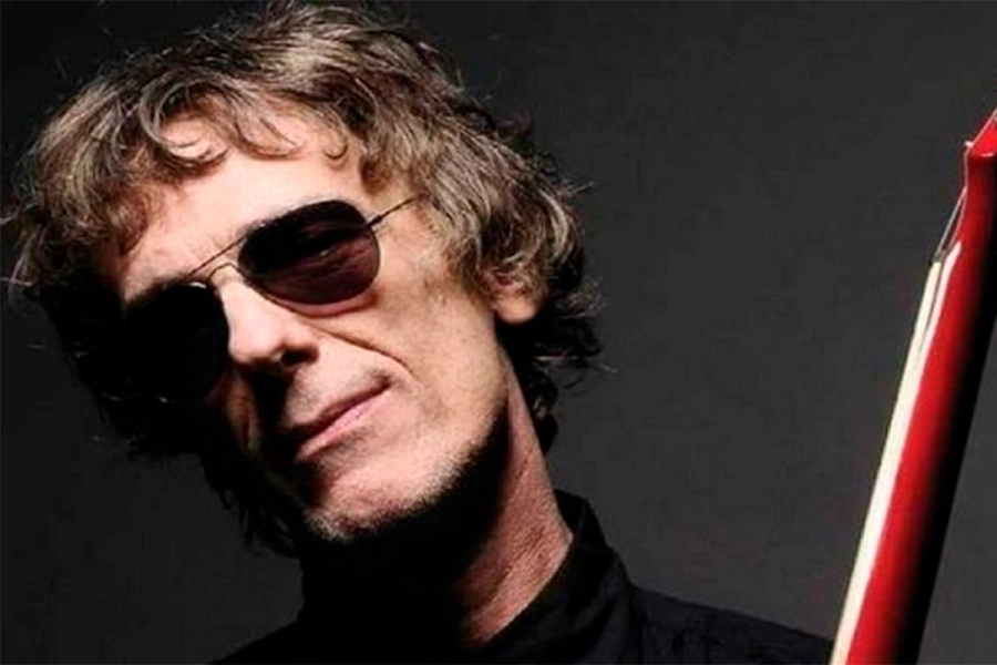 Luis Alberto Spinetta. Redes