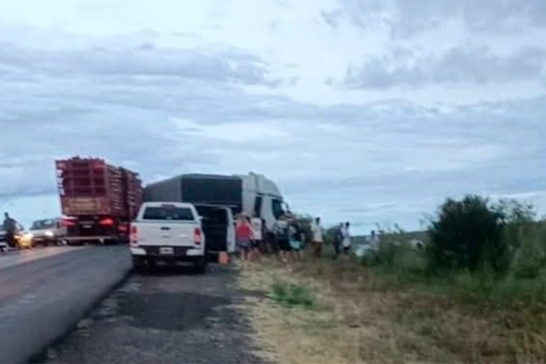 Niño de Paraná fallecido tras choque en Brasil: “Salió despedido del interior del auto”, dijo una testigo