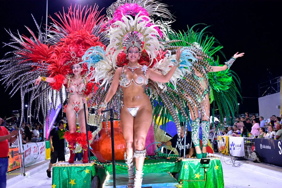 Nueva temporada de Carnaval en Santa Elena.