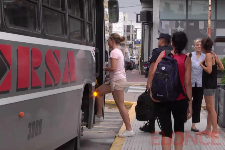 Usuarios de colectivos critican nuevo aumento del boleto y la deficiencia del servicio