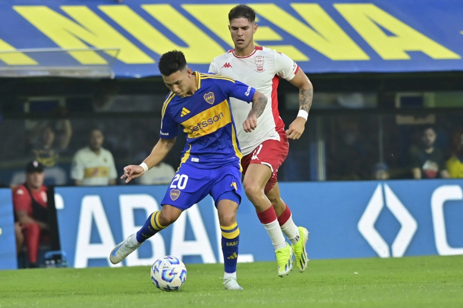 Alan Velasco sigue fuera de la convocatoria. Foto: Archivo.