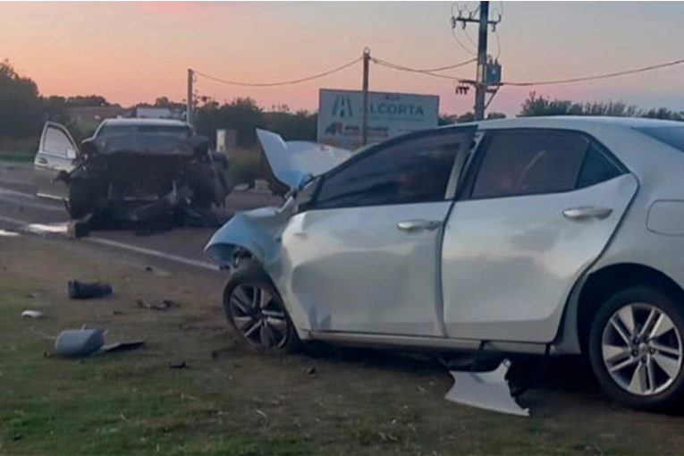 Tres personas murieron en choque en ruta 12 cerca de General Ramírez: las identidades