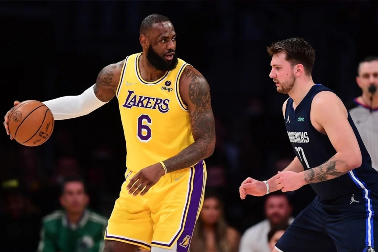 Histórico y sorpresivo traspaso en la NBA: Luka Doncic jugará con LeBron James
