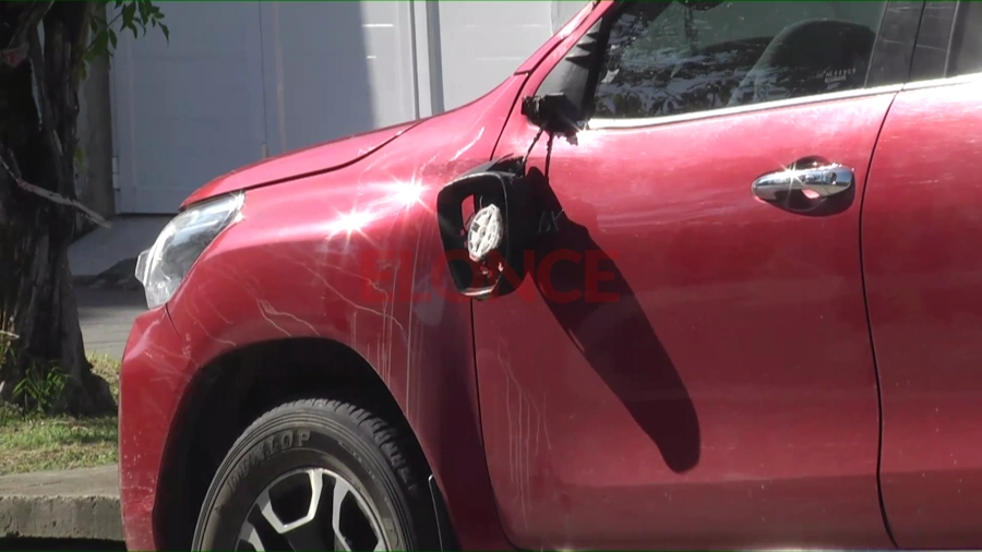 La camioneta dañada. Foto: Elonce