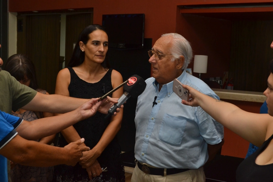 Maya y Maidana presentaron el proyecto "Panam&aacute; seco entrerriano" (foto UPCN)