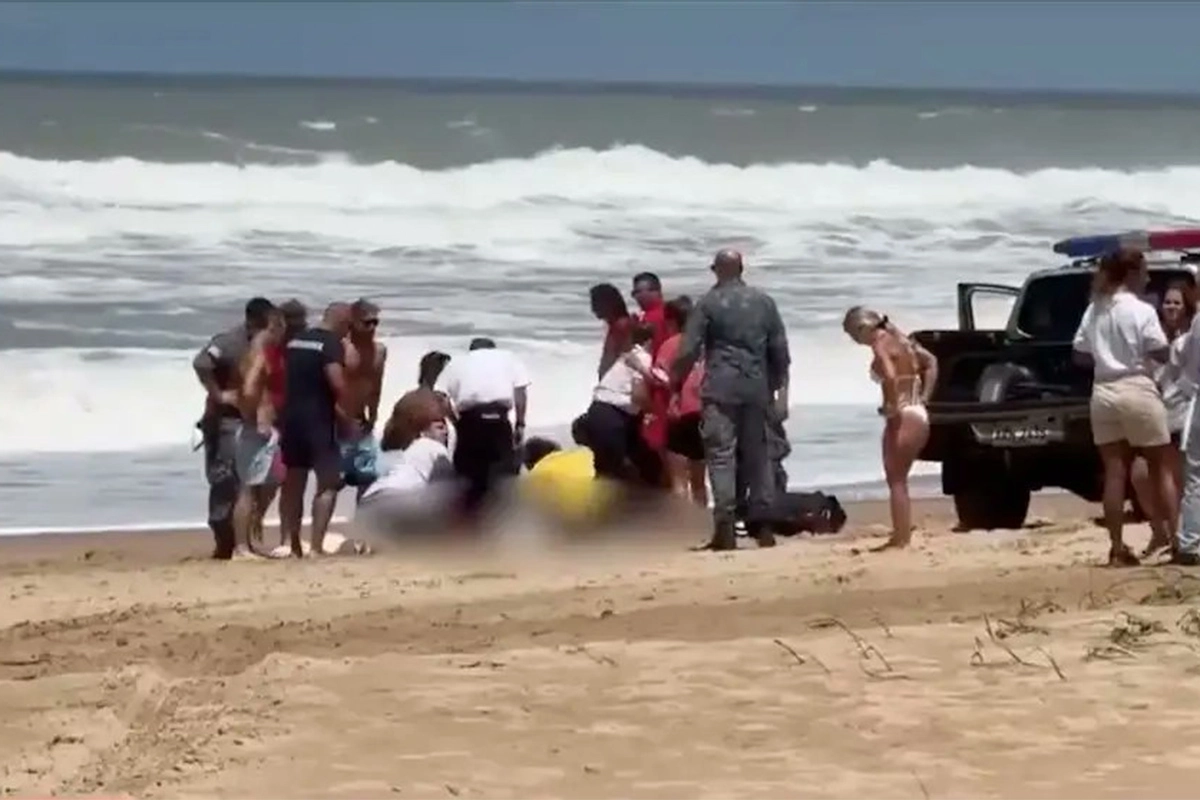 Argentino murió ahogado en Uruguay. Argentino murió ahogado en Uruguay.