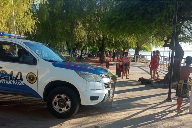 Buscan a un niño de 9 años que desapareció en el río Paraná, en zona de Bajada Grande