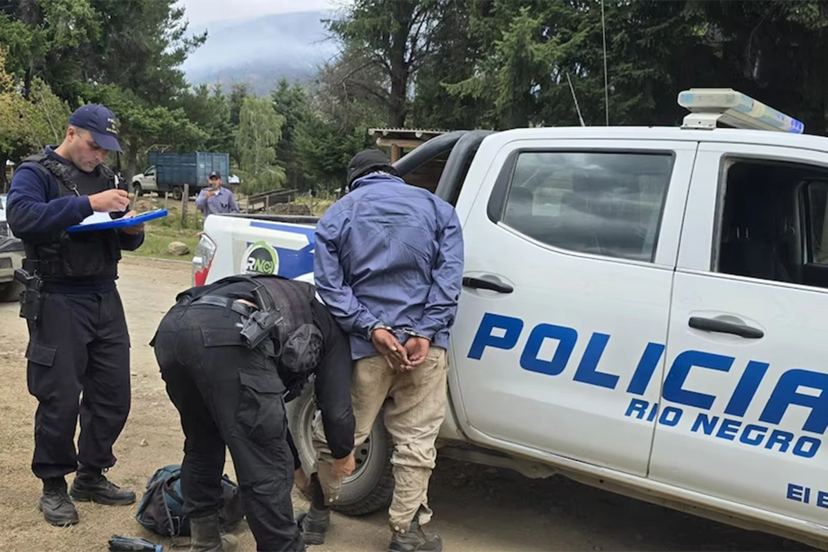 Había siete personas detenidas Había siete personas detenidas
