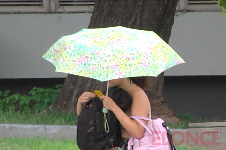 Llegó el alivio: la temperatura bajó 10ºC en Paraná y rige alerta por tormentas