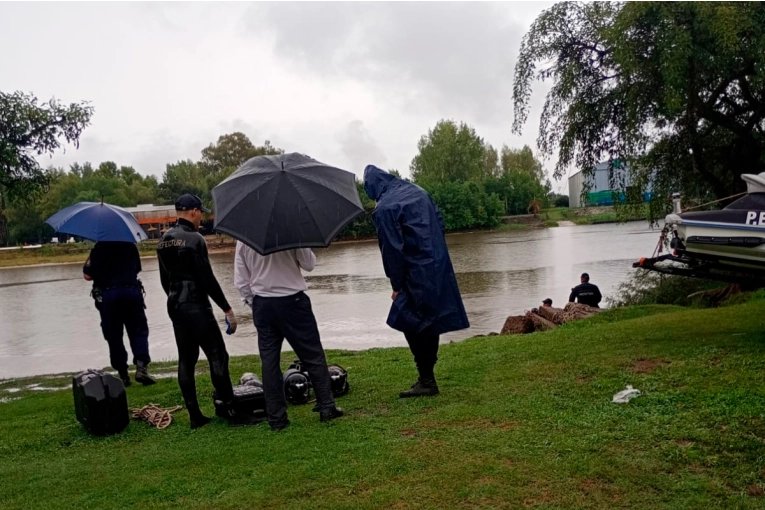 Encontraron el cuerpo del adolescente ahogado en el río Gualeguaychú