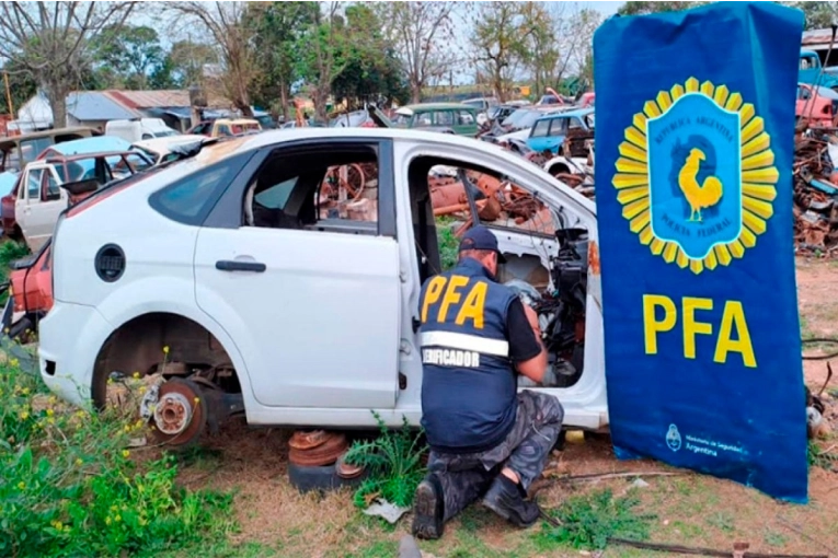 Piden indagar a policías por el robo de autopartes en Ibicuy