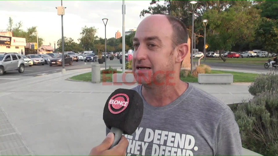 Andr&eacute;s Solioz, organizador de la marat&oacute;n Hernandarias-Paran&aacute;: Foto: Elonce