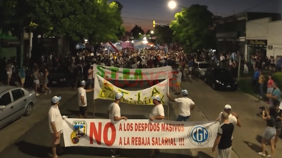 Trabajadores de Granja Tres Arroyos se manifestaron en Concepci&oacute;n del Uruguay en los &uacute;ltimos meses