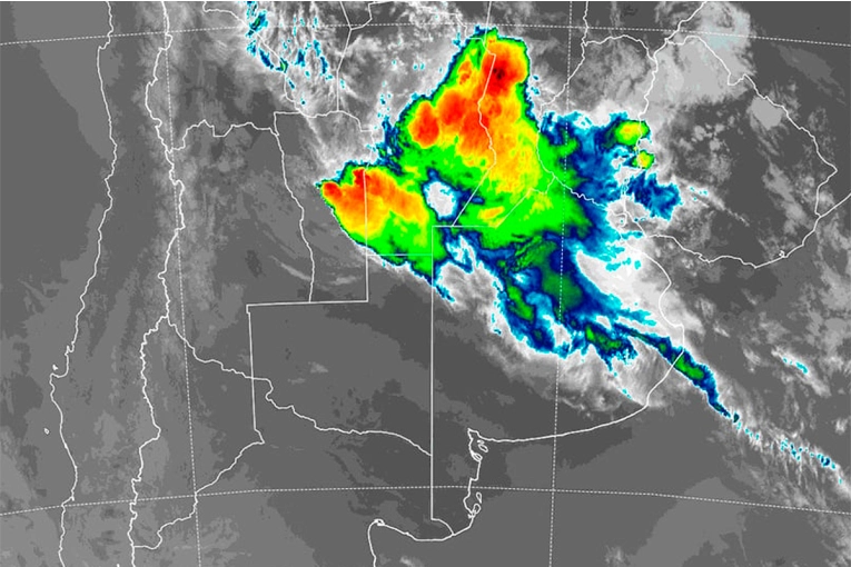 Tormentas fuertes, calor extremo y alerta roja por fenómenos que pueden afectar la salud