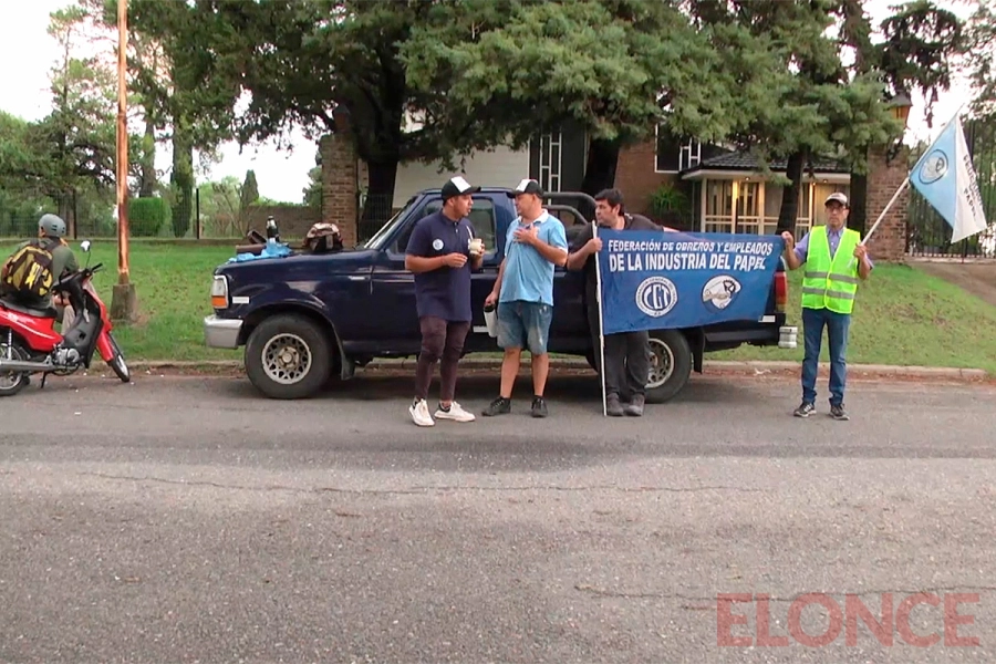 Paro de trabajadores papeleros. Elonce