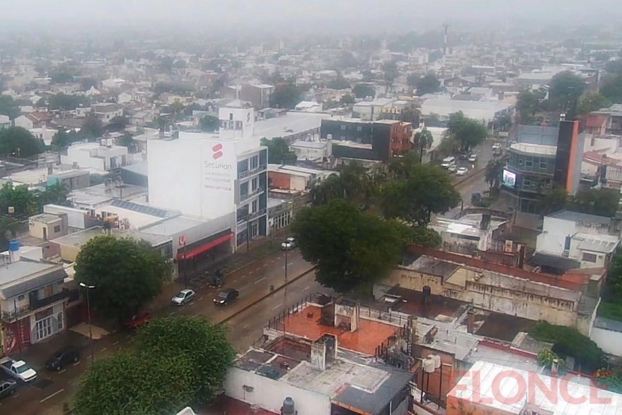 Llueve en Paran&aacute; (foto Elonce)