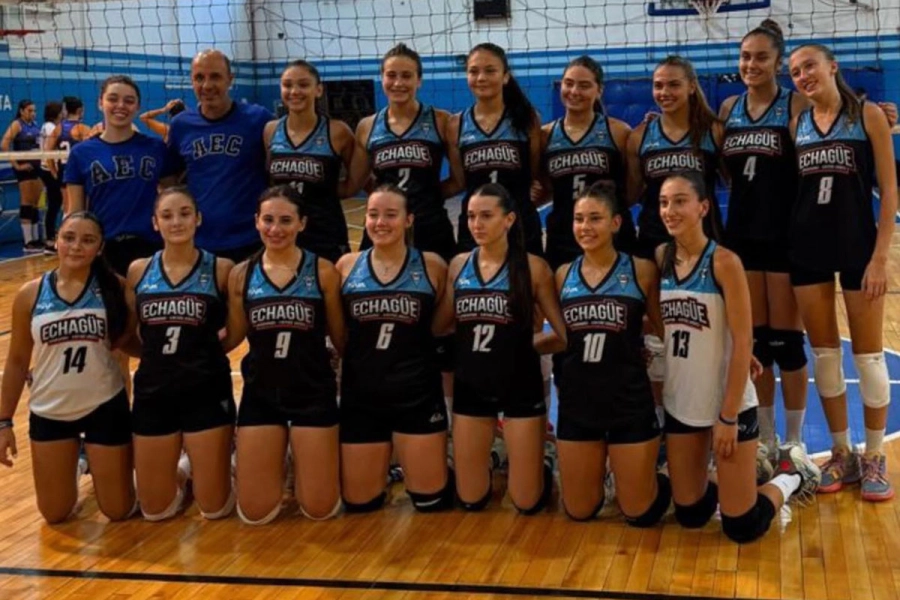 El plantel de Echag&uuml;e que fue campe&oacute;n. Foto: Prensa Echag&uuml;e