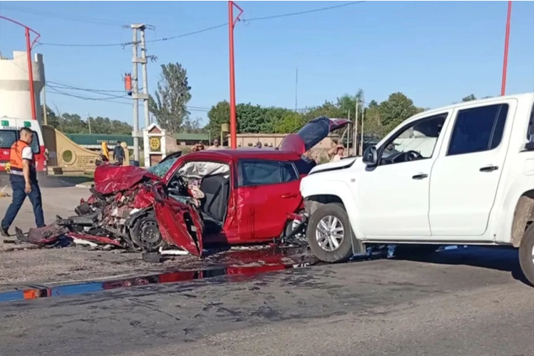 Choque frontal dejó dos muertos y varios heridos en Santiago | Elonce.com