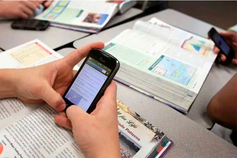 Tecnología en el aula: entre el potencial educativo y los riesgos de distracción