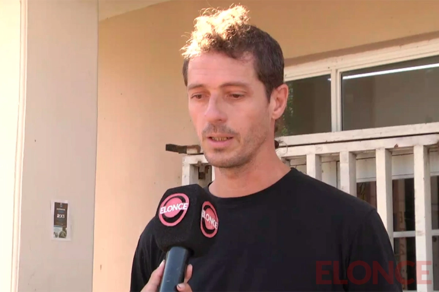 Docente Adri&aacute;n L&oacute;pez