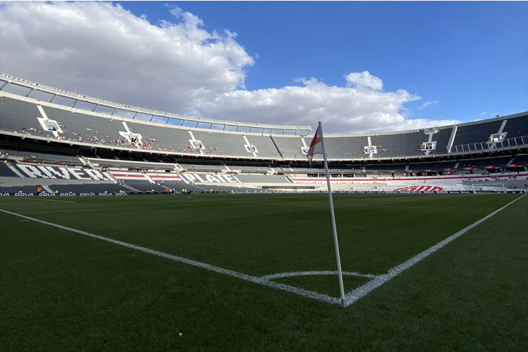 River empata 0-0 con Atlético Tucumán en el estadio Monumental