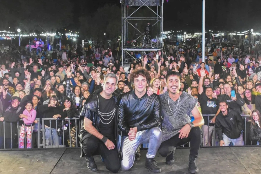 Foto: Ram&iacute;rez Festeja