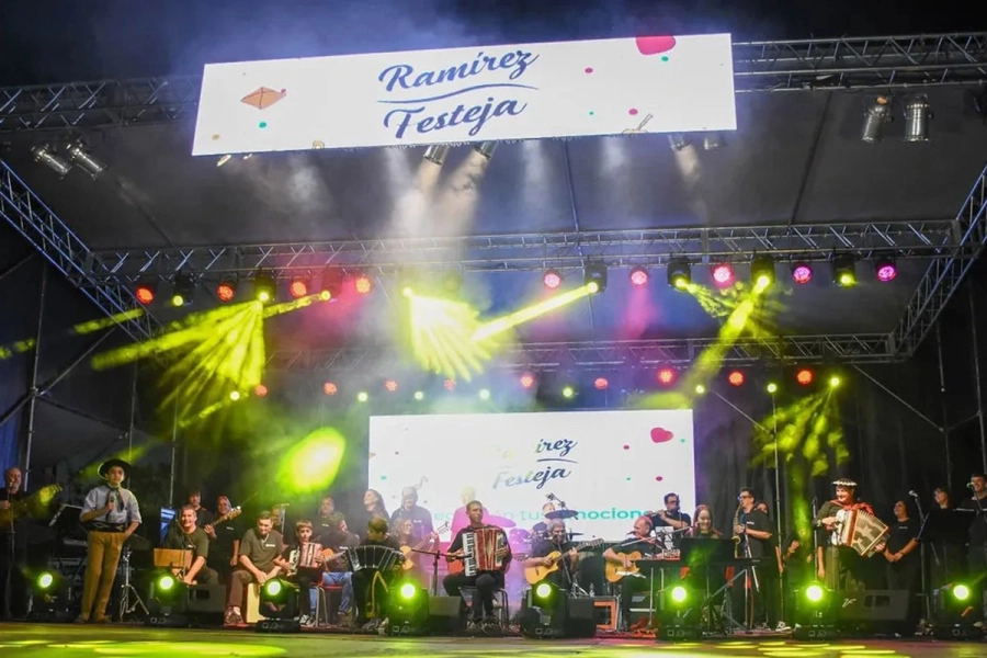 Foto: Ram&iacute;rez Festeja