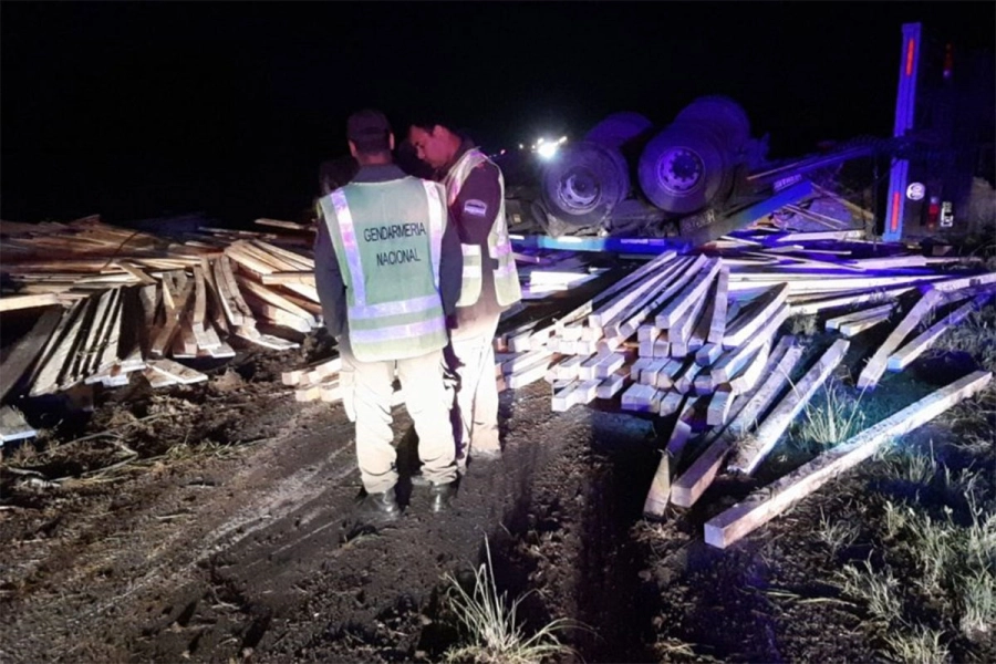 Vuelco en Ruta 12. Redes