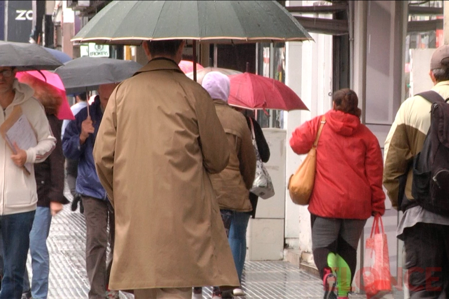 Alertas naranjas y amarillas por tormenta: qu&eacute; provincias est&aacute;n afectadas este viernes