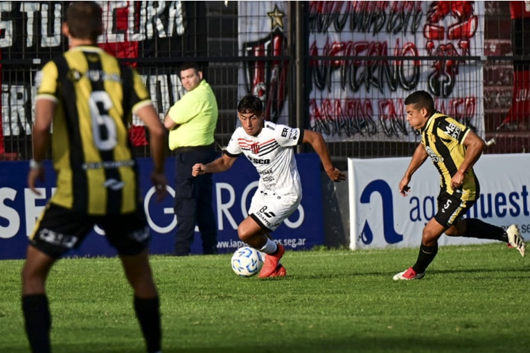 Patronato igualó sin goles de local con Deportivo Madryn por la Primera Nacional