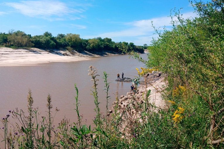 Sigue siendo infructuosa la búsqueda de joven de Rosario del Tala en el río Gualeguay