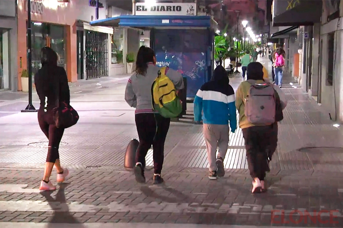 La bajas temperaturas se notan en las madrugadas La bajas temperaturas se notan en las madrugadas