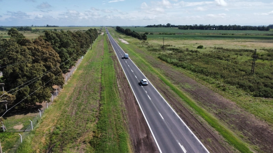 Avanzan los trabajos de recuperaci&oacute;n en el tramo entrerriano de la ruta nacional 12 (foto Vialidad Nacional)