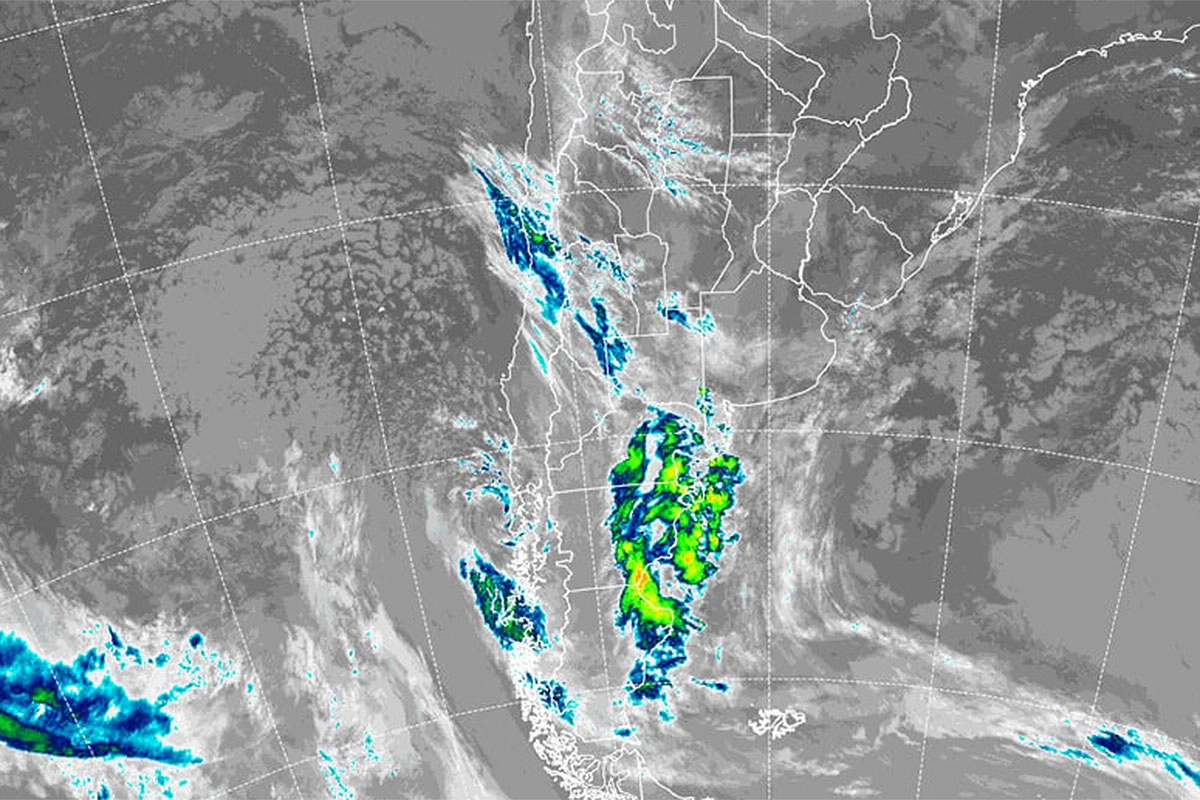 Imagen satelital de esta madrugada Imagen satelital de esta madrugada
